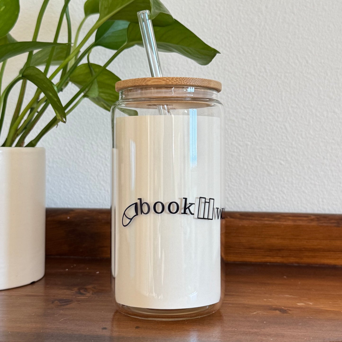 Book Worm - Glass Tumbler